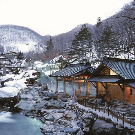 Takaragawa Onsen Ousenkaku Hotel Minakami Exterior foto