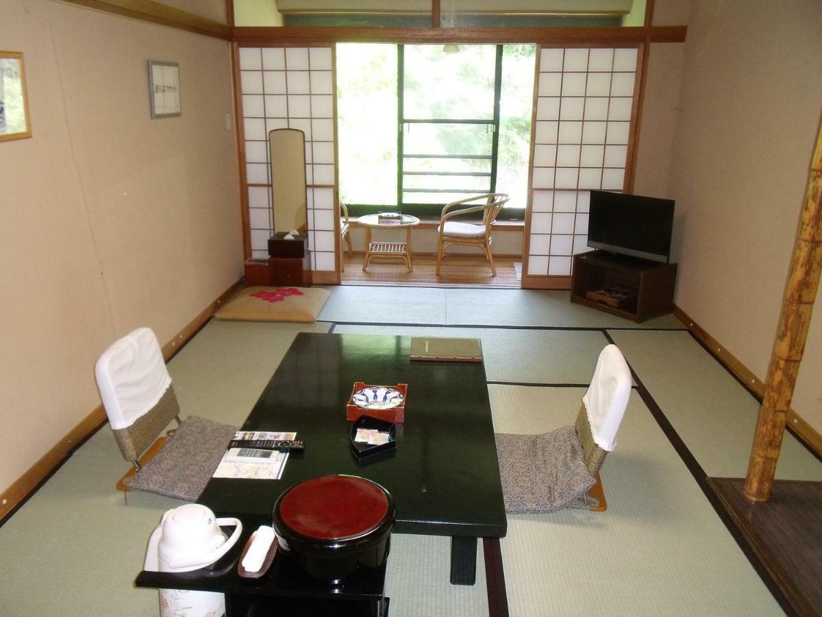 Takaragawa Onsen Ousenkaku Hotel Minakami Exterior foto
